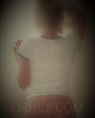 Elen escort 